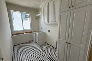 1548 N 275 W, Orem, UT 84057 - Photo 9