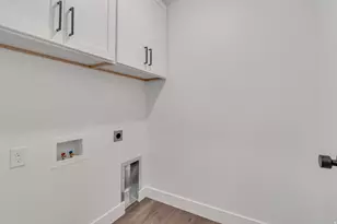 667 E Ryegrass Dr, Eagle Mountain, UT 84005 - Photo 17