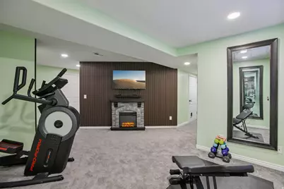 9101 S Enchanted Oak Ln, Sandy, UT 84094 - Photo 33