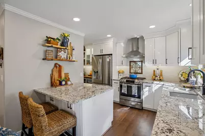 9101 S Enchanted Oak Ln, Sandy, UT 84094 - Photo 9