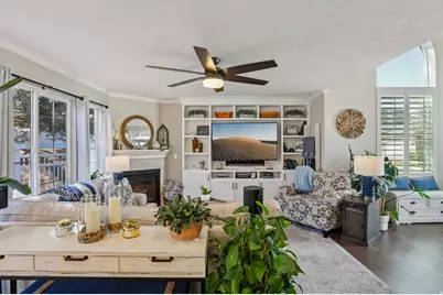 9101 S Enchanted Oak Ln, Sandy, UT 84094 - Photo 7