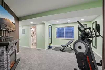 9101 S Enchanted Oak Ln, Sandy, UT 84094 - Photo 31