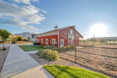748 E Sierra View Dr S, Mapleton, UT 84664 - Photo 3