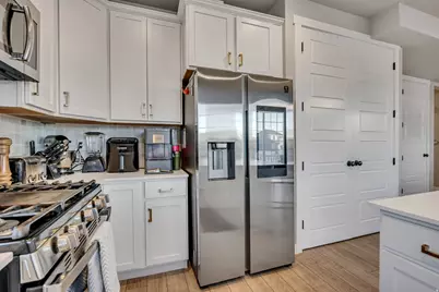 622 W Lafayette St, Stansbury Park, UT 84074 - Photo 9