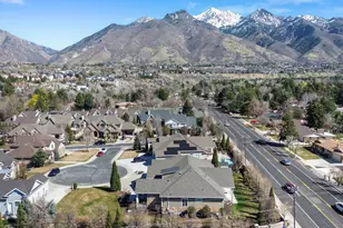 2420 E Royal Pne Cv, Cottonwood Heights, UT 84093 - Photo 61