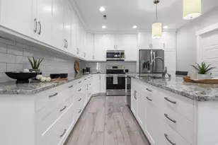 2420 E Royal Pne Cv, Cottonwood Heights, UT 84093 - Photo 39