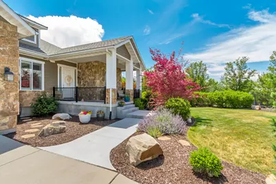 2420 E Royal Pine Cv, Cottonwood Heights, UT 84093 - Photo 47