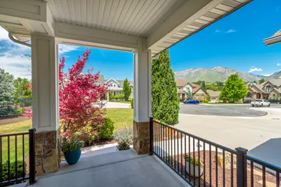 2420 E Royal Pine Cv, Cottonwood Heights, UT 84093 - Photo 5