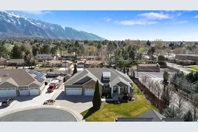 2420 E Royal Pine Cv, Cottonwood Heights, UT 84093 - Photo 7