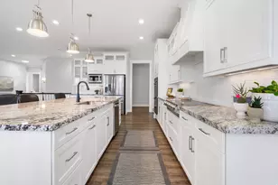 2420 E Royal Pne Cv, Cottonwood Heights, UT 84093 - Photo 23