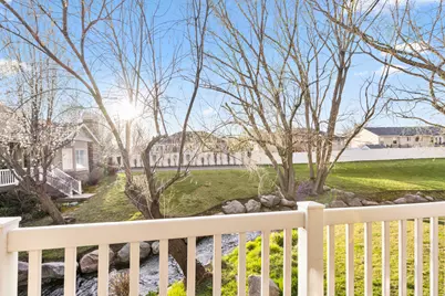 679 E Clearwater Dr, Layton, UT 84041 - Photo 31