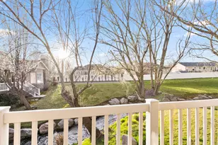 679 E Clearwater Dr, Layton, UT 84041 - Photo 31