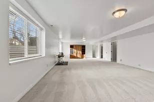 679 E Clearwater Dr, Layton, UT 84041 - Photo 25