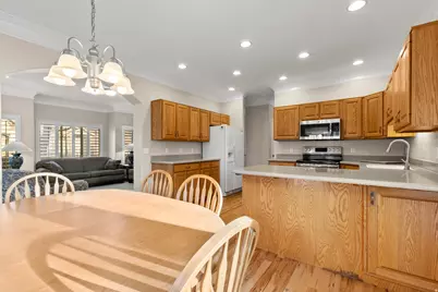 679 E Clearwater Dr, Layton, UT 84041 - Photo 15