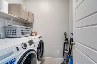 9874 N Bedford Ct, Highland, UT 84003 - Photo 15