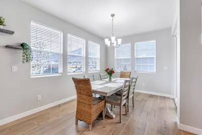 9874 N Bedford Ct, Highland, UT 84003 - Photo 7