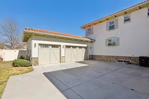 11347 S Kestrel Rise Rd, South Jordan, UT 84009 - Photo 37