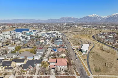 11347 S Kestrel Rise Rd, South Jordan, UT 84009 - Photo 43