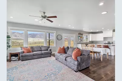 2558 Mountain Glen Rd, Erda, UT 84074 - Photo 7