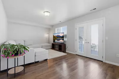 5774 W Dawn Vista Rd, West Jordan, UT 84081 - Photo 17