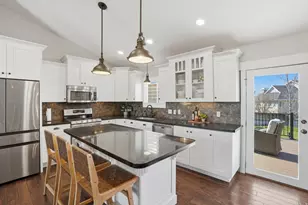 10346 S Woodglen Circle, Sandy, UT 84092 - Photo 7