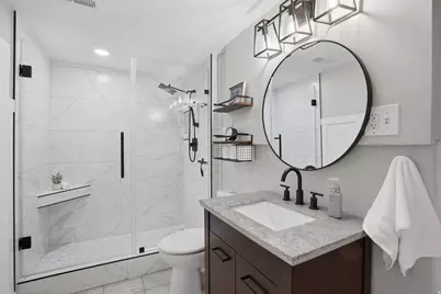 10346 S Woodglen Cir, Sandy, UT 84092 - Photo 31