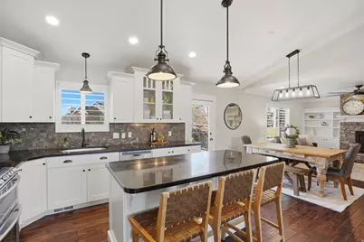 10346 S Woodglen Cir, Sandy, UT 84092 - Photo 9