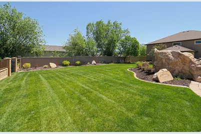 15117 S 2990 W, Bluffdale, UT 84065 - Photo 17