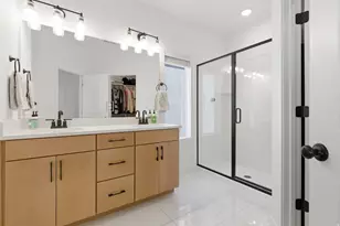 9747 N Ashgrove Ln, Highland, UT 84003 - Photo 25