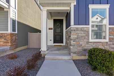 9747 N Ashgrove Ln, Highland, UT 84003 - Photo 5