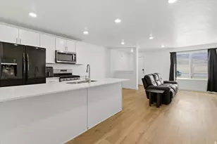 1194 W Summit Parkway, Santaquin, UT 84655 - Photo 7