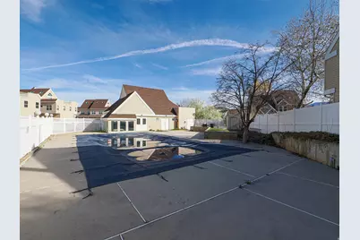 734 E Gables St, Midvale, UT 84047 - Photo 37