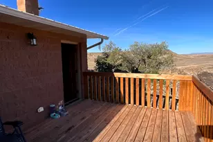 634 Black Steer Rd, Aneth, UT 84510 - Photo 11