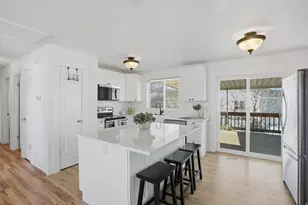 5960 S Tumerick Ct W, Salt Lake City, UT 84118 - Photo 3