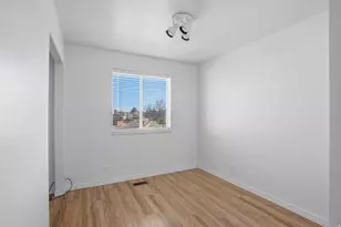 5960 S Tumerick Ct W, Salt Lake City, UT 84118 - Photo 11