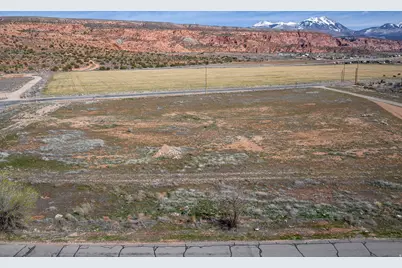 4693 S Sunny Acres S, Moab, UT 84532 - Photo 7