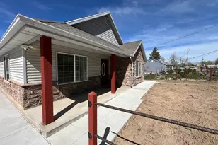 5701 S 2700 W, Roy, UT 84067 - Photo 3
