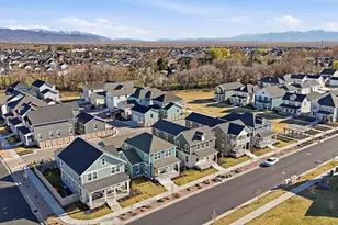 979 W Shoreline Dr, Layton, UT 84041 - Photo 33