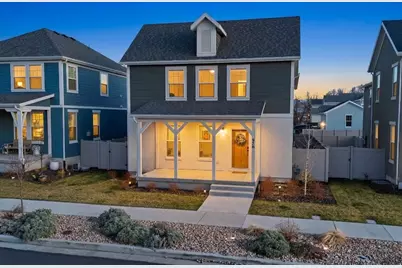 979 W Shoreline Dr, Layton, UT 84041 - Photo 1