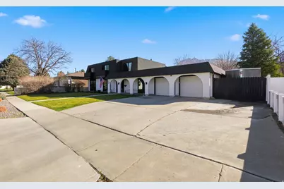 6245 S Steeple Chase Ln, Murray, UT 84121 - Photo 3