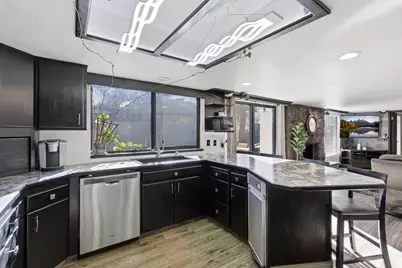 6245 S Steeple Chase Ln, Murray, UT 84121 - Photo 13