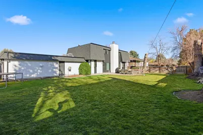 6245 S Steeple Chase Ln, Murray, UT 84121 - Photo 35