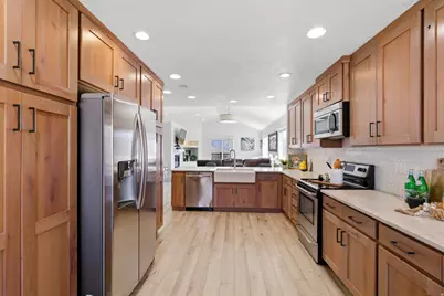 8287 S 6250 W, West Jordan, UT 84081 - Photo 11