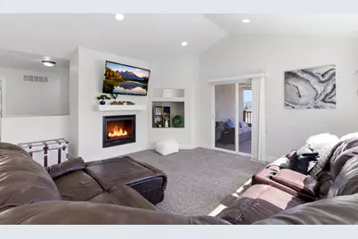 8287 S 6250 W, West Jordan, UT 84081 - Photo 11