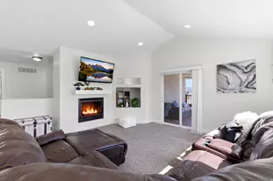 8287 S 6250 W, West Jordan, UT 84081 - Photo 11