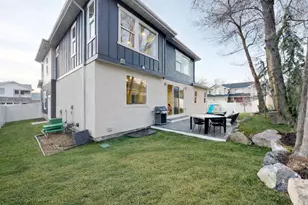 11779 S Windcroft Ct E, Sandy, UT 84092 - Photo 41