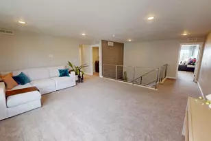 11779 S Windcroft Ct E, Sandy, UT 84092 - Photo 23