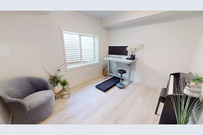 11779 S Windcroft Ct E, Sandy, UT 84092 - Photo 37