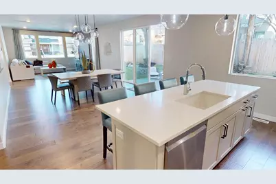 11779 S Windcroft Ct E, Sandy, UT 84092 - Photo 11