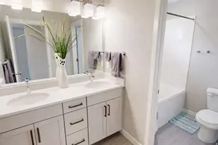 11779 S Windcroft Ct E, Sandy, UT 84092 - Photo 27